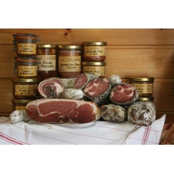 Terrine de campagne aux noisettes. 350g