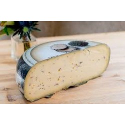 Tomme du Berry aux truffes au lait cru